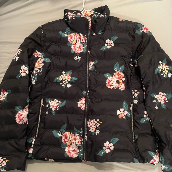 Loft puffy jacket, only worn once, women’s size large - Picture 3 of 3